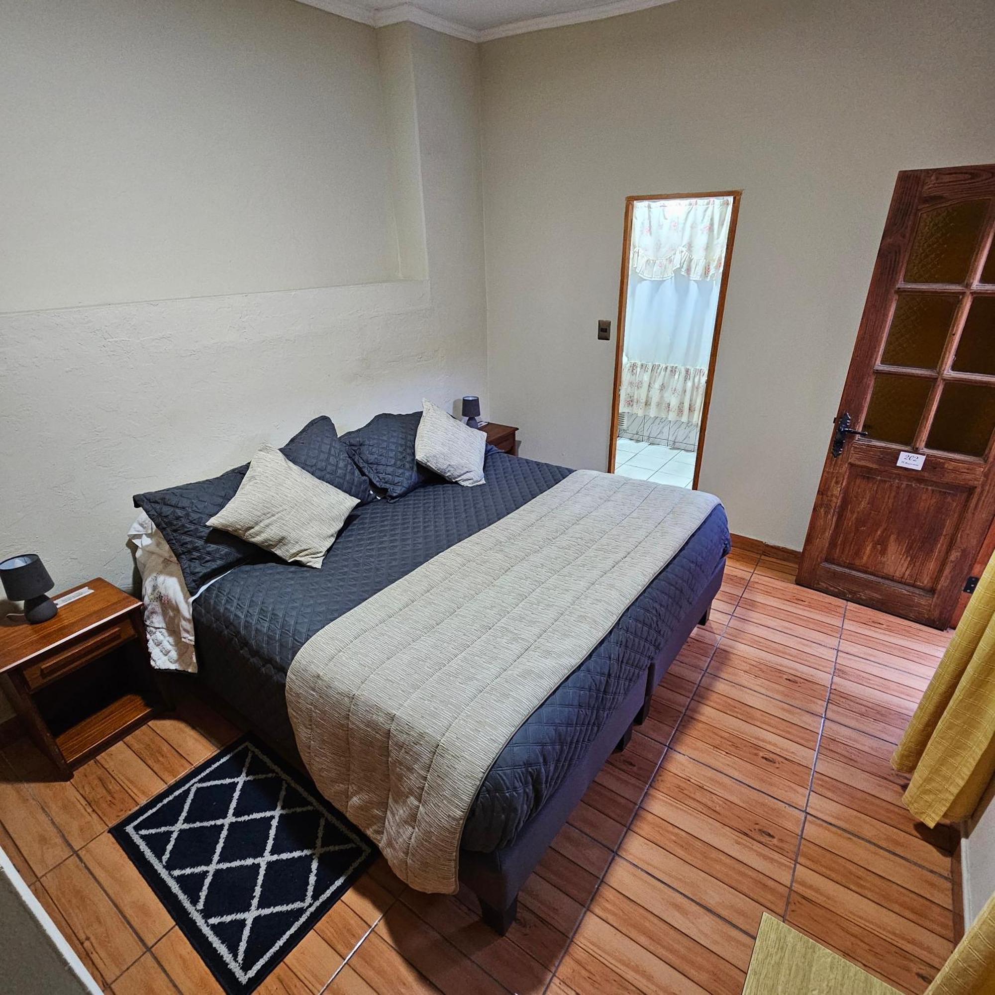 Hostal De Colon La Serena Ngoại thất bức ảnh